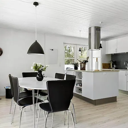 펜션 2683-nexo-sirenevej-1